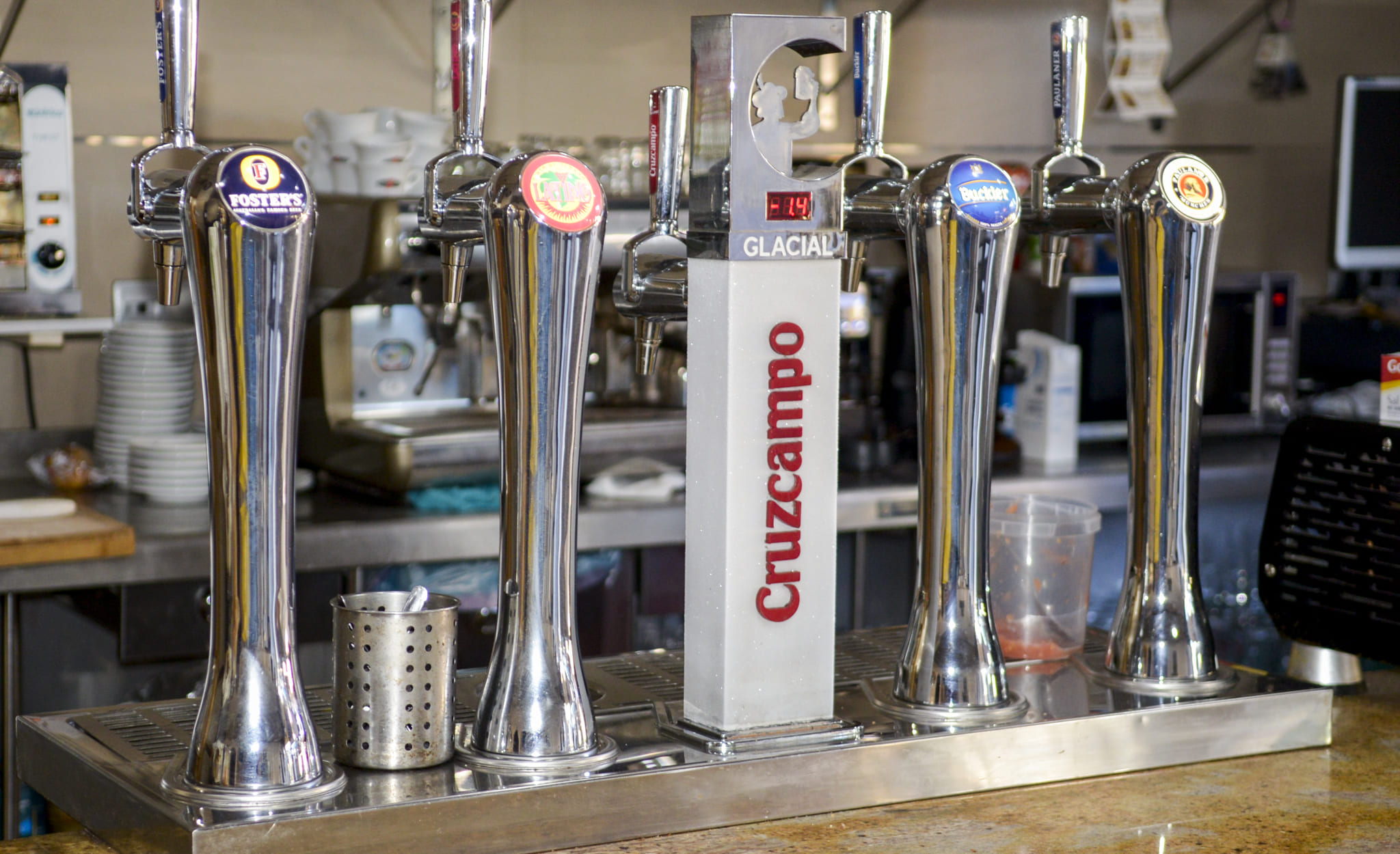 Cervecería Felix (2)