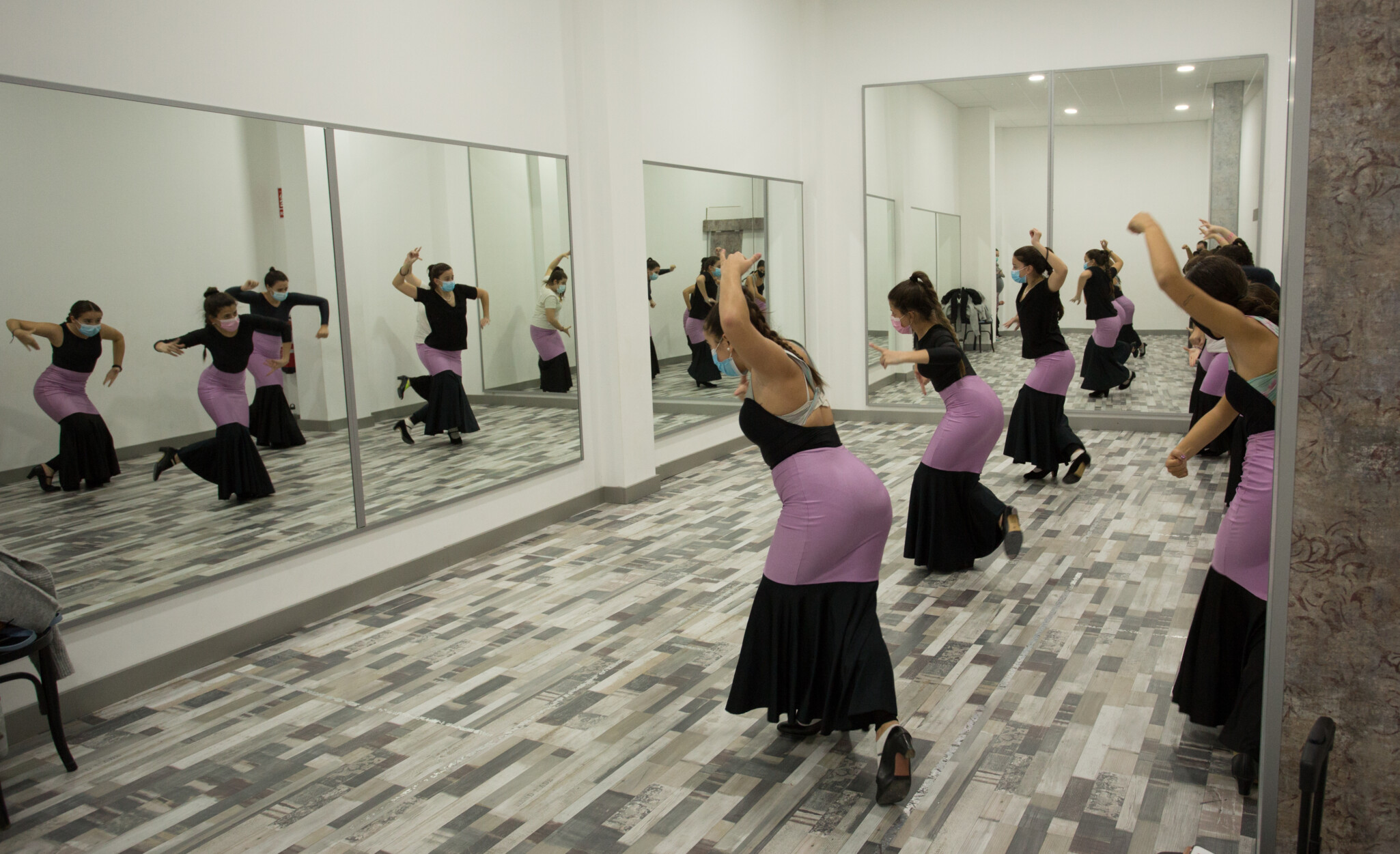 Escuela D´Danzas Carmen (2)